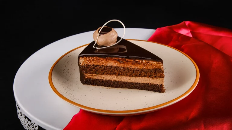 Layered-Chocolate-Cheesecake-2-500x500