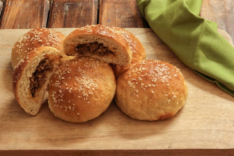 Keema-Stuffed-Whole-Wheat-Buns-3-scaled