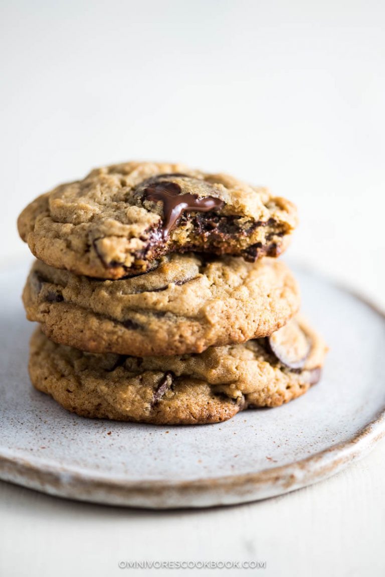 Salted-Caramel-Cookies-3-scaled